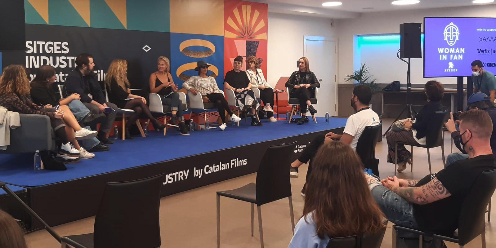Sitges presenta la iniciativa WomanInFan en un dia marcat per l’estrena mundial de 'Visitante'