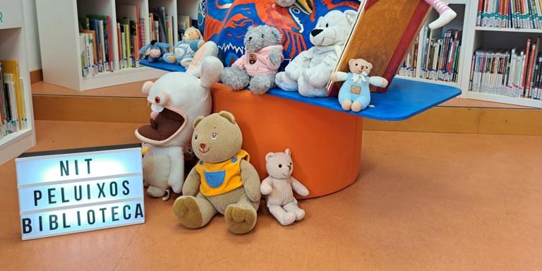 “ Tercera BiblioNit Màgica dels Peluixos” “ Tercera BiblioNit Màgica dels Peluixos”