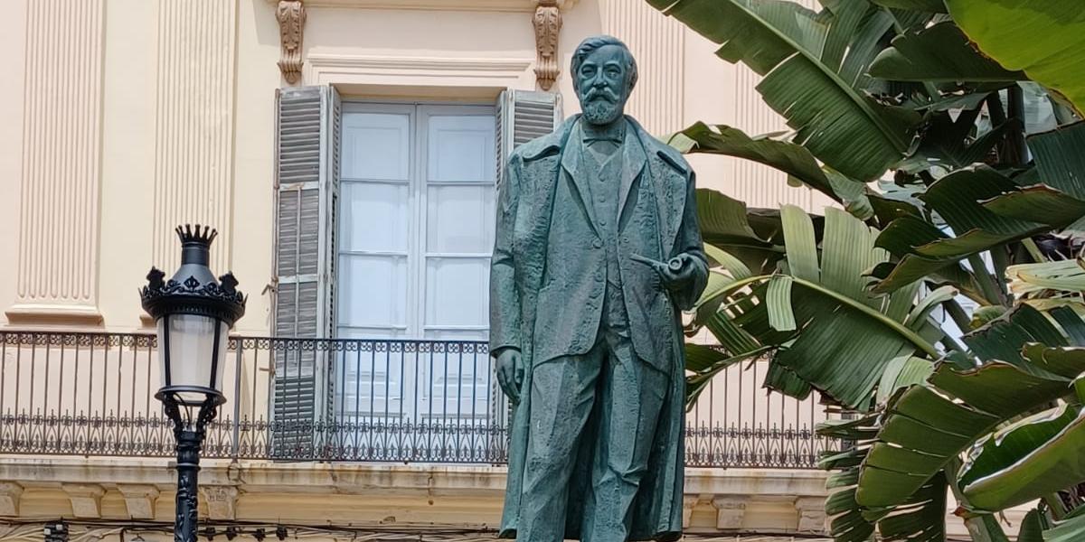 La regidoria d'Infància organitza el 6 de juny una passejada en família per descobrir la riquesa escultòrica i arquitectònica de Sitges